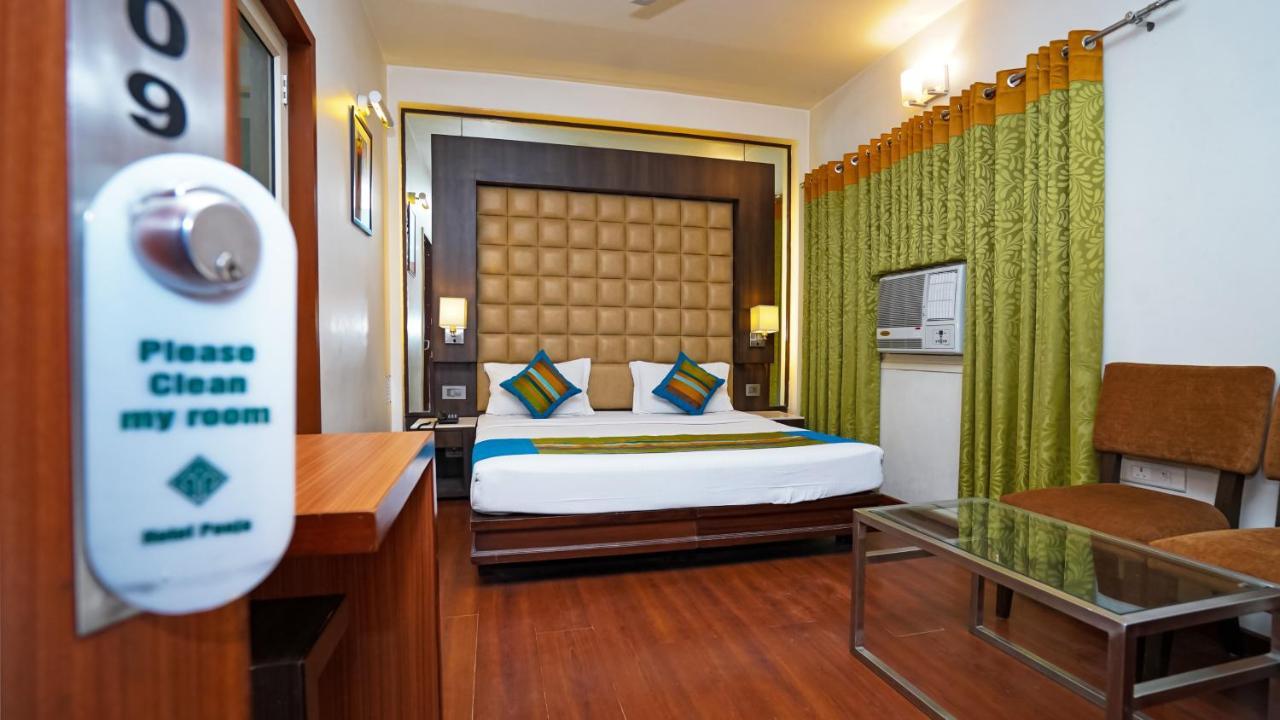 Hotel Pooja Palace New Delhi Eksteriør billede